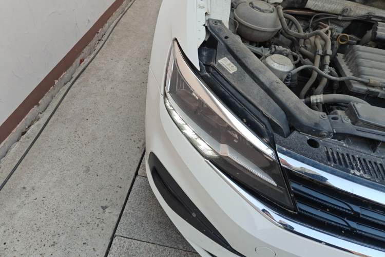 Used Volkswagen Lamando 2021 230TSI DSG Fashion Edition Right Front Headlight