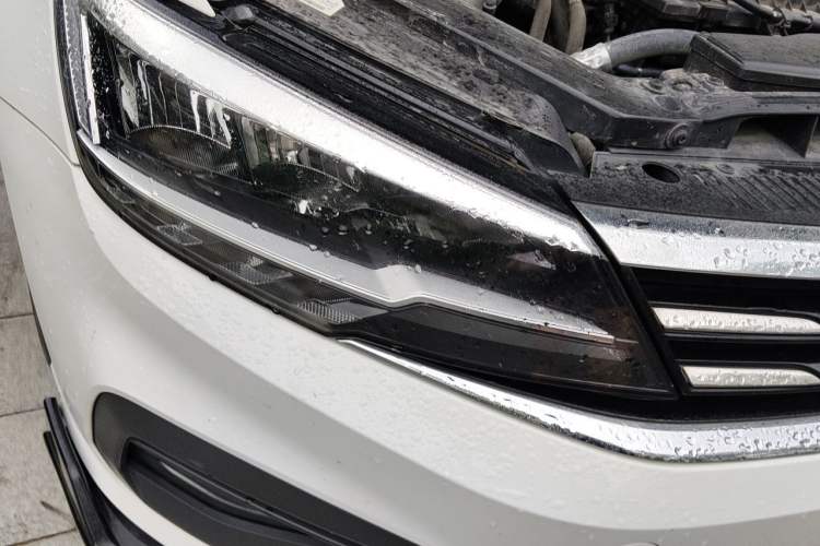Used Volkswagen Lamando 2021 230TSI DSG Fashion Edition Right Front Headlight