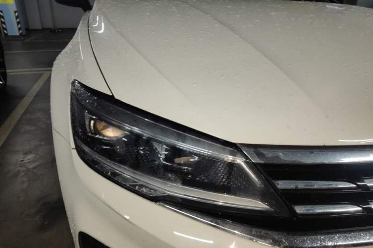 Used Volkswagen Lamando 2021 280TSI DSG Comfort Edition Right Front Headlight