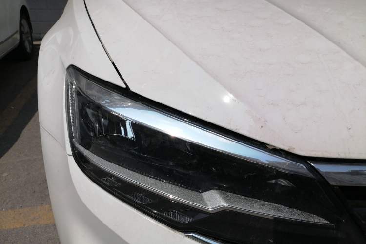 Used Volkswagen Lamando 2021 230TSI DSG Fashion Edition Right Front Headlight