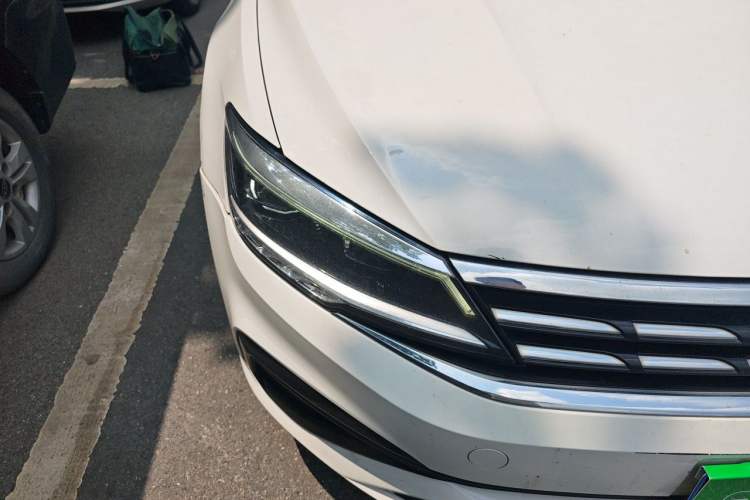 Used Volkswagen Lamando 2021 280TSI DSG Comfort Edition Right Front Headlight