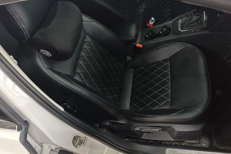 Used Volkswagen Lamando 2021 230TSI DSG Fashion Edition Right Front Seat