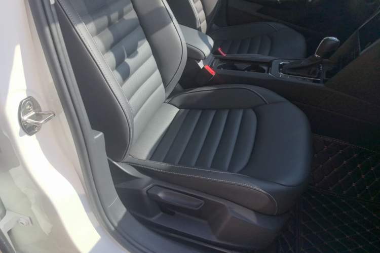 Used Volkswagen Lamando 2021 Revised Version 280TSI DSG Comfort Edition Right Front Seat