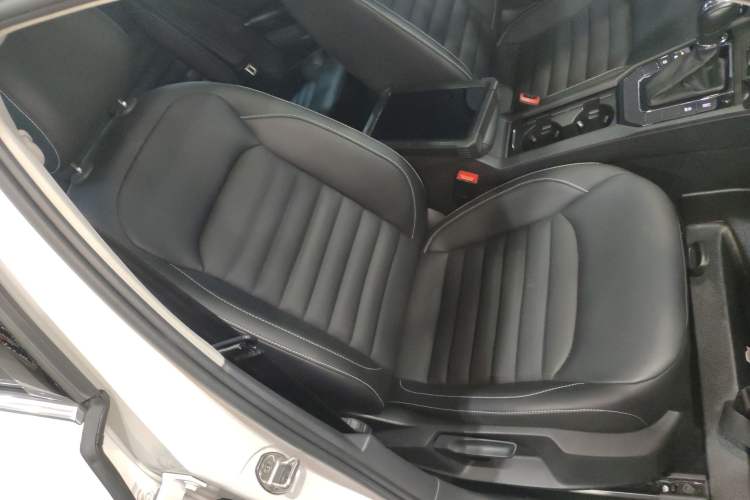 Used Volkswagen Lamando 2021 Revised Version 280TSI DSG Comfort Edition Right Front Seat