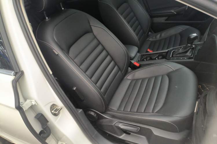 Used Volkswagen Lamando 2021 Revised Version 280TSI DSG Comfort Edition Right Front Seat