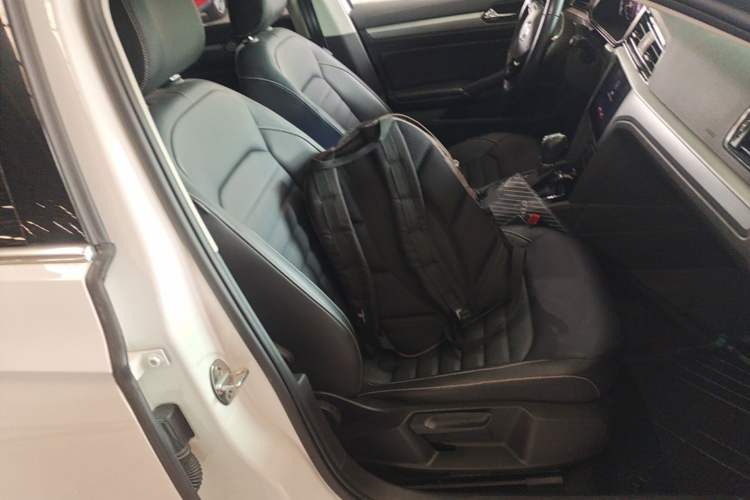 Used Volkswagen Lamando 2021 Revised Version 280TSI DSG Comfort Edition Right Front Seat