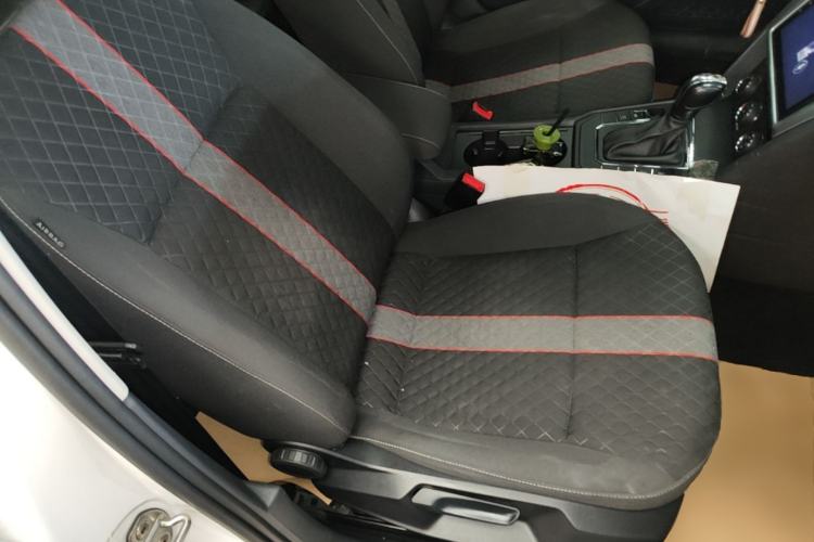 Used Volkswagen Lamando 2021 230TSI DSG Fashion Edition Right Front Seat
