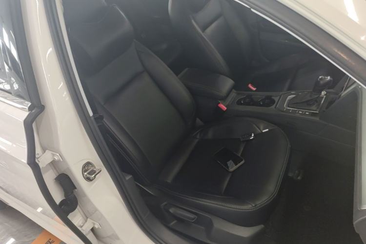 Used Volkswagen Lamando 2021 230TSI DSG Fashion Edition Right Front Seat
