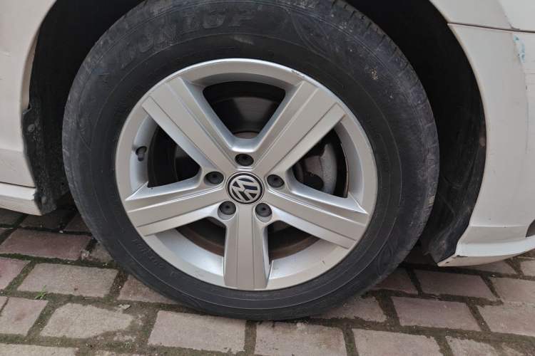 Used Volkswagen Lamando 2021 230TSI DSG Fashion Edition Right Front Wheel Hub