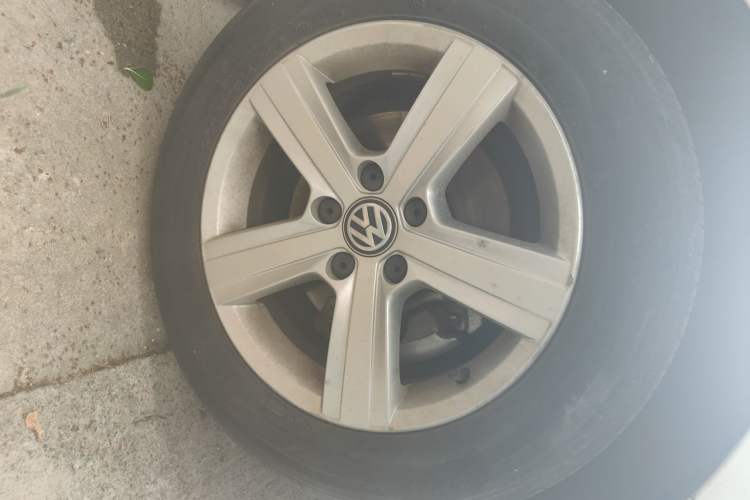 Used Volkswagen Lamando 2021 230TSI DSG Fashion Edition Right Front Wheel Hub