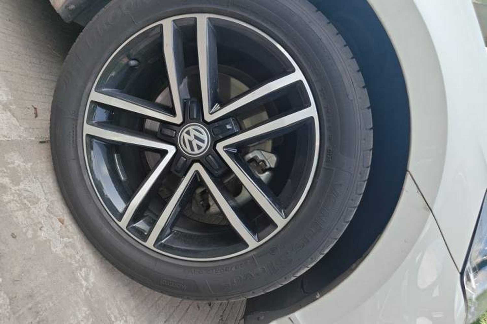 Used Volkswagen Lamando 2021 Revised Version 280TSI DSG Comfort Edition Right Front Wheel Hub