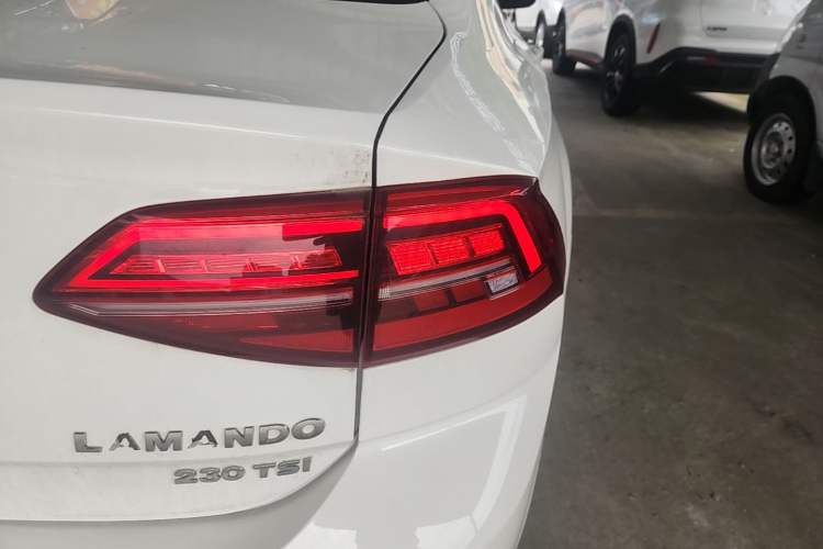 Used Volkswagen Lamando 2021 230TSI DSG Fashion Edition Right Rear Taillight