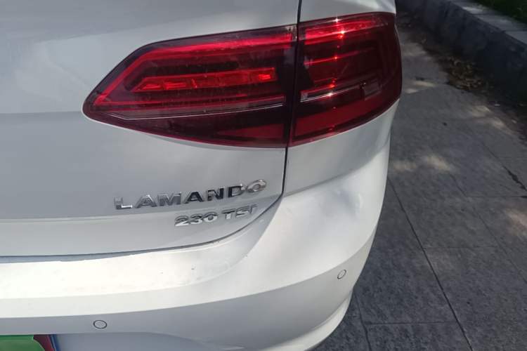 Used Volkswagen Lamando 2021 230TSI DSG Fashion Edition Right Rear Taillight