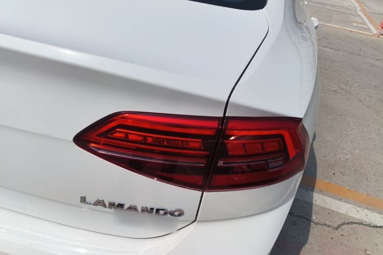 Used Volkswagen Lamando 2021 280TSI DSG Comfort Edition Right Rear Taillight
