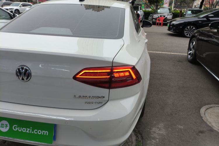 Used Volkswagen Lamando 2021 Revised Version 280TSI DSG Comfort Edition Right Rear Taillight