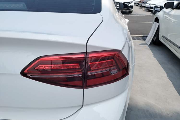 Used Volkswagen Lamando 2021 230TSI DSG Fashion Edition Right Rear Taillight