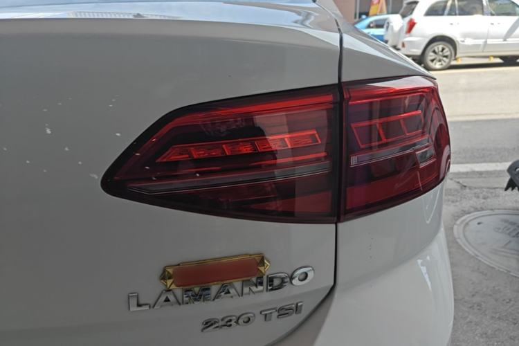 Used Volkswagen Lamando 2021 230TSI DSG Fashion Edition Right Rear Taillight