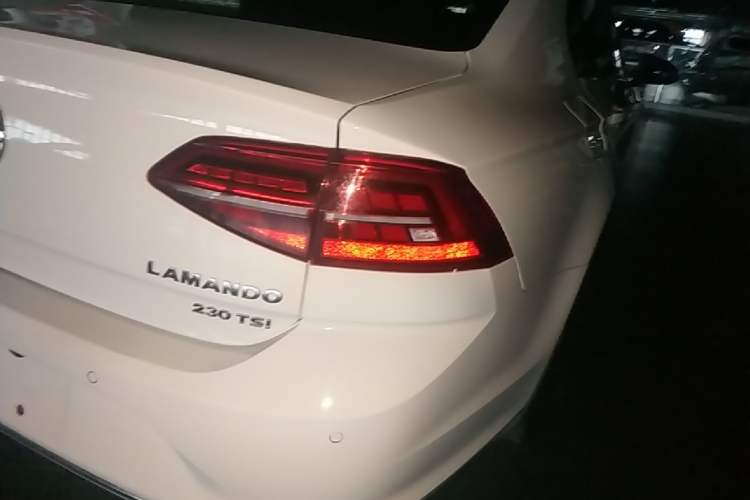 Used Volkswagen Lamando 2021 230TSI DSG Fashion Edition Right Rear Taillight