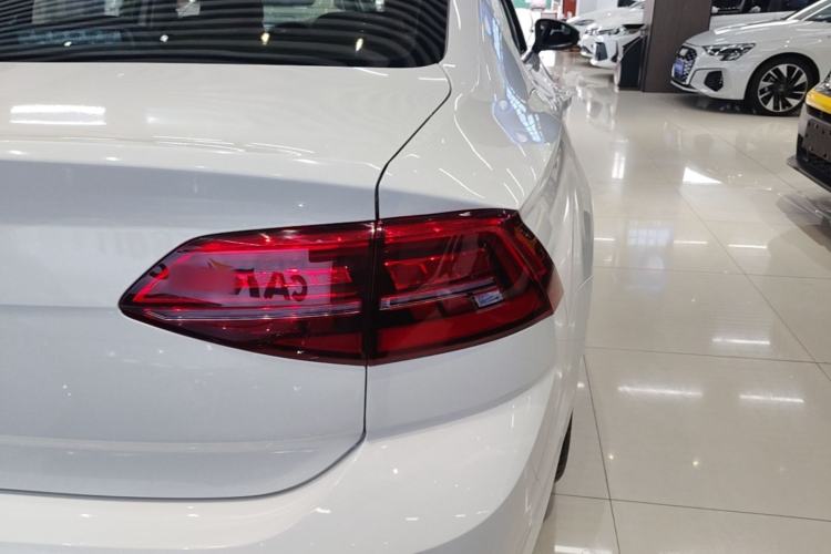 Used Volkswagen Lamando 2021 Revised Version 280TSI DSG Comfort Edition Right Rear Taillight