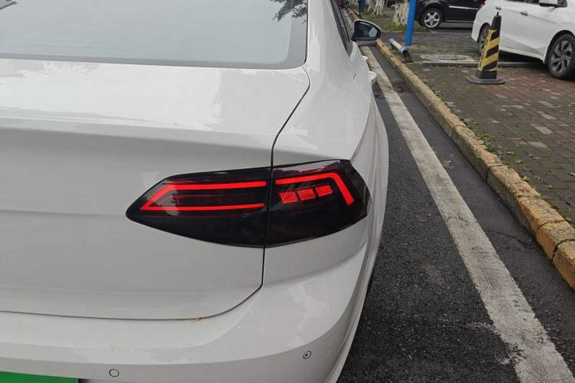 Used Volkswagen Lamando 2021 230TSI DSG Fashion Edition Right Rear Taillight