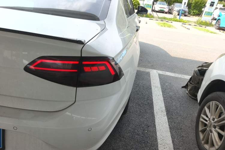 Used Volkswagen Lamando 2021 Revised Version 280TSI DSG Comfort Edition Right Rear Taillight