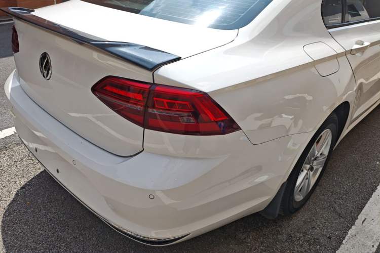 Used Volkswagen Lamando 2021 230TSI DSG Fashion Edition Right Rear Taillight