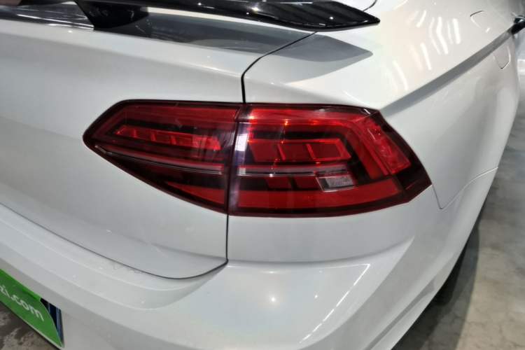 Used Volkswagen Lamando 2021 Revised Version 280TSI DSG Comfort Edition Right Rear Taillight