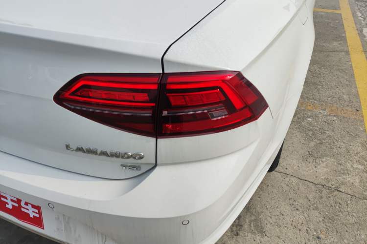 Used Volkswagen Lamando 2021 230TSI DSG Fashion Edition Right Rear Taillight
