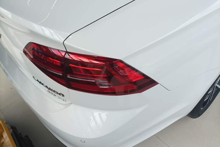 Used Volkswagen Lamando 2021 280TSI DSG Comfort Edition Right Rear Taillight