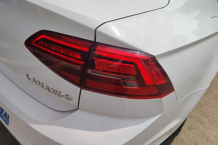 Used Volkswagen Lamando 2021 230TSI DSG Fashion Edition Right Rear Taillight