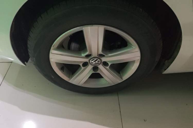 Used Volkswagen Lamando 2021 230TSI DSG Fashion Edition Right Rear Wheel Hub