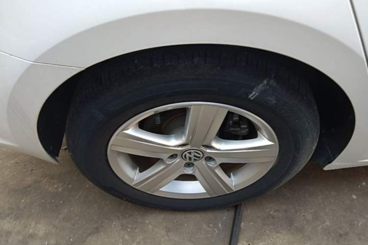Used Volkswagen Lamando 2021 230TSI DSG Fashion Edition Right Rear Wheel Hub