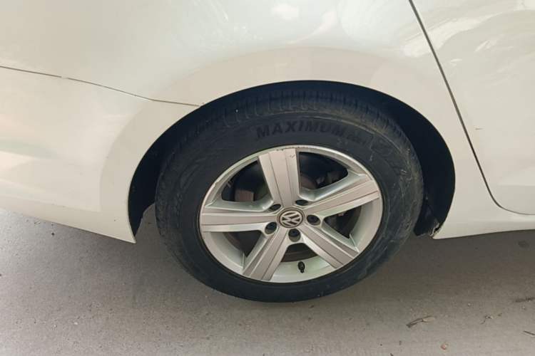 Used Volkswagen Lamando 2021 230TSI DSG Fashion Edition Right Rear Wheel Hub