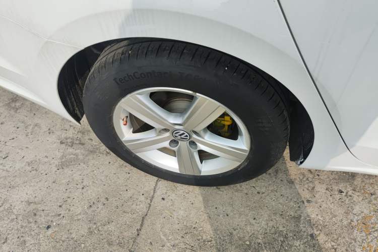 Used Volkswagen Lamando 2021 230TSI DSG Fashion Edition Right Rear Wheel Hub