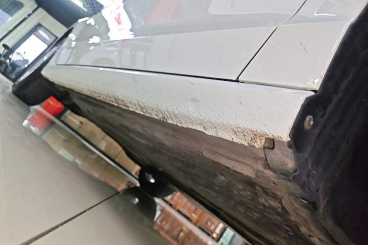 Used Volkswagen Lamando 2021 230TSI DSG Fashion Edition Right Side Sill