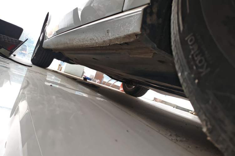 Used Volkswagen Lamando 2021 230TSI DSG Fashion Edition Right Side Sill