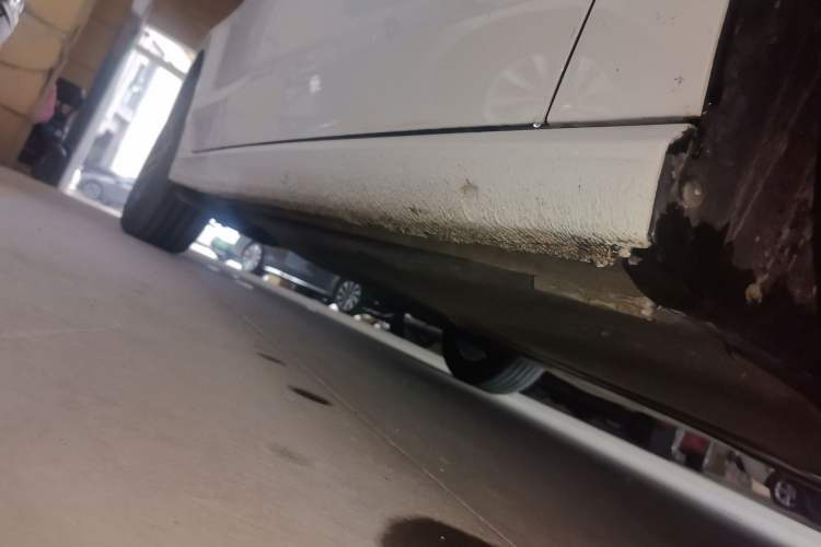 Used Volkswagen Lamando 2021 Revised Version 280TSI DSG Comfort Edition Right Side Sill