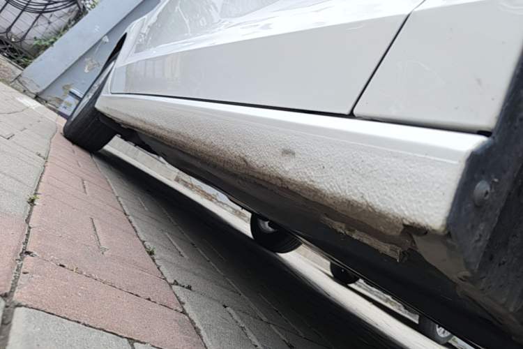 Used Volkswagen Lamando 2021 230TSI DSG Fashion Edition Right Side Sill