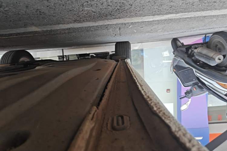 Used Volkswagen Lamando 2021 230TSI DSG Fashion Edition Right Side Sill