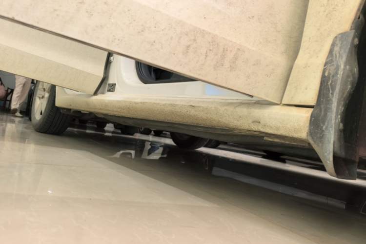 Used Volkswagen Lamando 2021 230TSI DSG Fashion Edition Right Side Sill