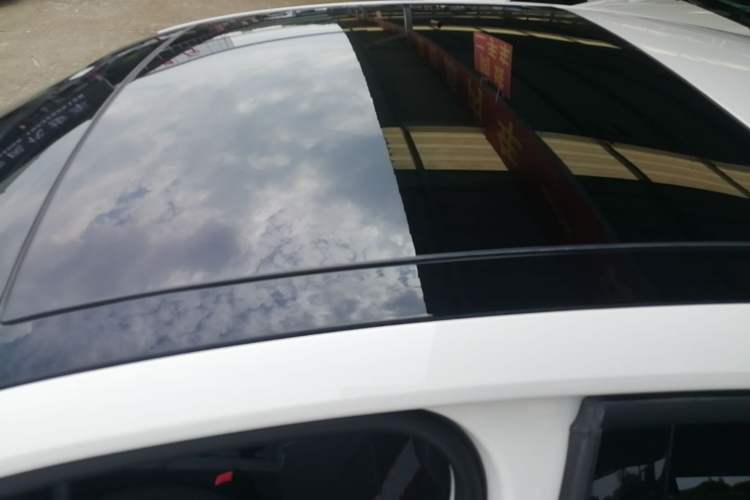 Used Volkswagen Lamando 2021 230TSI DSG Fashion Edition Roof