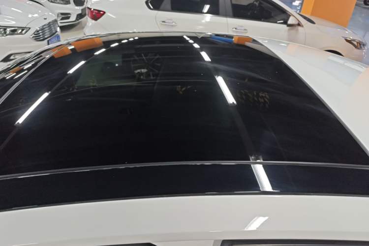 Used Volkswagen Lamando 2021 280TSI DSG Comfort Edition Roof