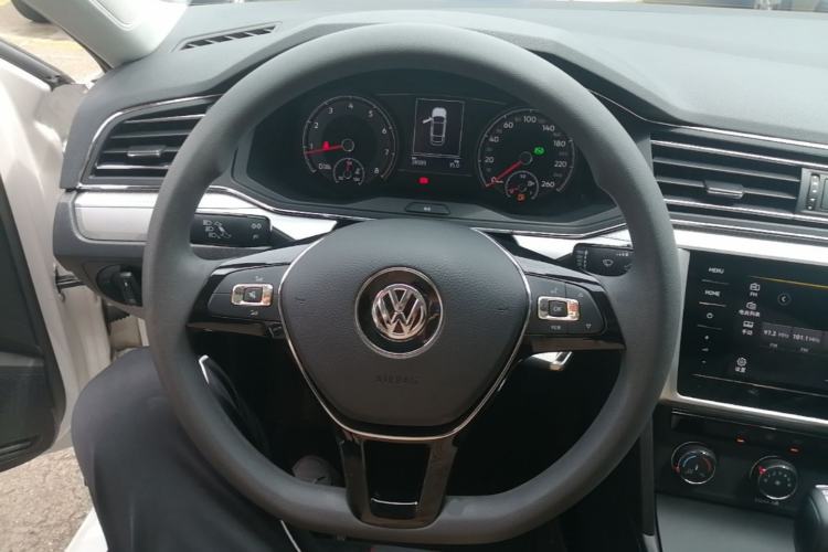 Used Volkswagen Lamando 2021 230TSI DSG Fashion Edition Steering Wheel