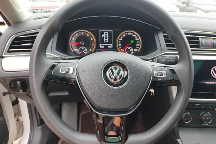 Used Volkswagen Lamando 2021 230TSI DSG Fashion Edition Steering Wheel