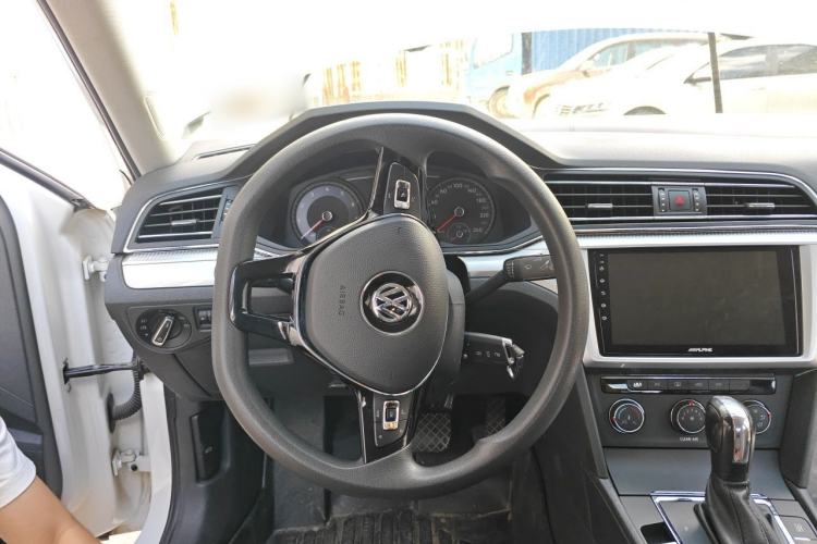 Used Volkswagen Lamando 2021 230TSI DSG Fashion Edition Steering Wheel