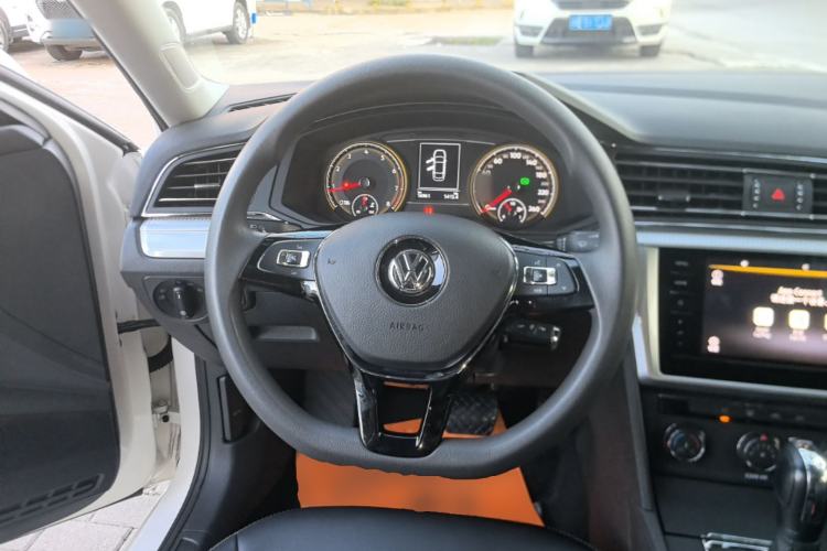 Used Volkswagen Lamando 2021 230TSI DSG Fashion Edition Steering Wheel