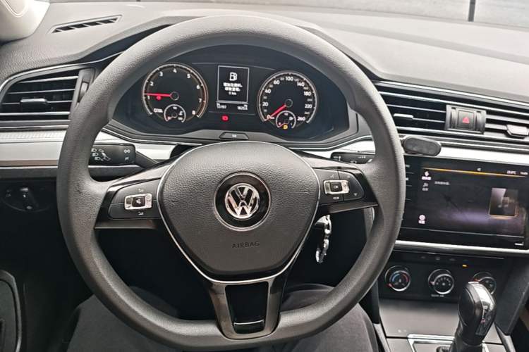 Used Volkswagen Lamando 2021 230TSI DSG Fashion Edition Steering Wheel
