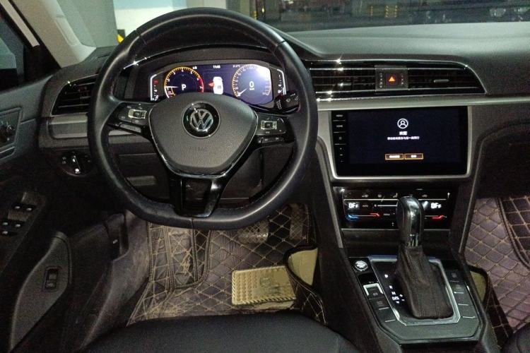 Used Volkswagen Lamando 2021 280TSI DSG Comfort Edition Steering Wheel