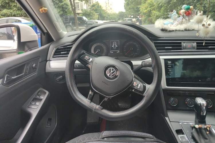 Used Volkswagen Lamando 2021 230TSI DSG Fashion Edition Steering Wheel