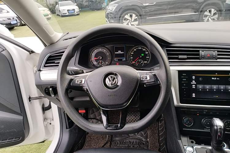Used Volkswagen Lamando 2021 230TSI DSG Fashion Edition Steering Wheel